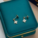 [LV]STAR EARRINGS GOLD - Image 7