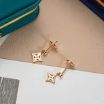 [LV]STAR EARRINGS GOLD - Image 5
