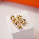 [HM]MINI POP H GOLD EARRINGS GREY - Image 2