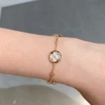 [LV]STAR AND SUN 4 MOTIF WHITE MOP GOLD BRACELET - Image 5