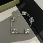 [VCA]CLOVER SILVER 5 MOTIFS BRACELET - Image 8