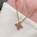 [LV]STAR DIAMOND NECKALCE - Image 2