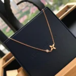 [LV]BLOSSOM PENDANT PINK GOLD AND DIAMOND - Image 6