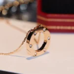 [CA]LOVE NECKLACE 16MM 6 DIAMONDS PINK GOLD - Image 3