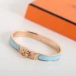 [HM]HM KELLY CLOUD BLUE BRACELET - Image 3