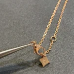 [LV]STAR DIAMOND NECKALCE - Image 6