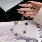 [VCA]CLOVER 10 MOTIFS ONYX NECKLACE - Image 7