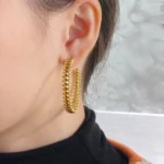 [CA]CLASH LARGE HOOP EARRINGS - Image 9