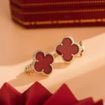 [VCA]CLOVER MEDIUM 1 MOTIFS CARNELIAN  EARRINGS - Image 5