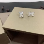 [CMT]JEUX DE WHITE MOP DIAMOND EARRINGS - Image 5