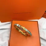 [HM]CLASSIC HM CLIC GREEN 8MM ENAMEL BRACELET - Image 3