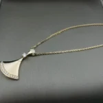 [BV]DREAM NECKLACE PINK GOLD DIAMOND - Image 3