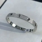 [CA]LOVE BRACELET 6.1MM DIAMOND-PAVED CERAMIC - Image 5