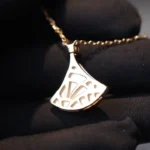 [BV]DREAM NECKLACE WHITE MOP PINK GOLD 1 DIAMOND - Image 5