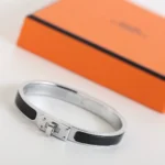 [HM]HM KELLY BLACK BRACELET - Image 2