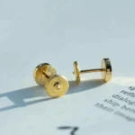 [CA]LOVE EARRINGS GOLD 10MM - Image 3