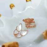 [VCA]BUTTERFLY MOP DIAMOND EARRINGS - Image 7