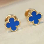 [VCA]CLOVER MINI 9.5MM SAPPHIRE EARRINGS - Image 2