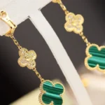 [VCA]CLOVER EARRINGS GOLD MALACHITE DIAMOND 3 MOTIF - Image 6