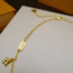 [LV] GOLD FLEUR DE LIS NECKLACE - Image 8