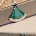 [BV]DREAM NECKLACE MALACHITE DIAMOND - Image 6