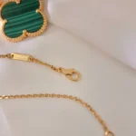 [VCA]CLOVER 25MM MALACHITE GOLD NECKLACE - Image 4