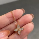 [LV]STAR DIAMOND NECKALCE - Image 3