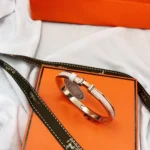 [HM]CLASSIC HM CLIC  PINK 8MM ENAMEL BRACELET - Image 5