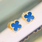 [VCA]CLOVER MINI 9.5MM SAPPHIRE EARRINGS - Image 5