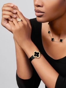 [VCA]CLOVER 10 MOTIFS ONYX NECKLACE - Image 4