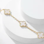 [VCA]CLOVER 10 MOTIFS WHITE MOTHER OF PEARL NECKLACE - Image 10