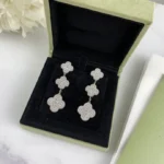 [VCA]CLOVER 3 MOTIF DIAMOND SILVER DROP EARRINGS - Image 5