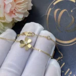 [VCA]FRIVOLE GOLD FLOWER BRACELET - Image 4