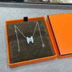 [HM]POP H SKY BLUE NECKLACE - Image 7