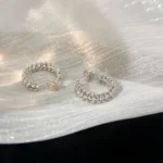 [CA]CLASH SMALL HOOP EARRINGS - Image 4