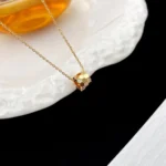 [CMT]BEE MINI PEDANT DIAMOND NECKLACE - Image 4