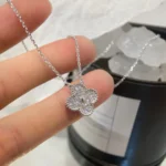 [VCA]CLOVER 15MM DIAMOND SINGLE FLOWER NECKLACE - Image 9