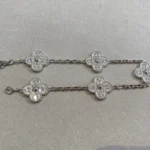 [VCA]CLOVER 5 MOTIFS  DIAMOND BRACELET SILVER - Image 5