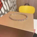 [CMT]BEE LOVE SILVER DIAMOND BRACELET - Image 3