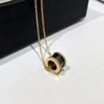 [BV]ZERO 1 BLACK CERAMIC DIAMOND GOLD NECKLACE - Image 2