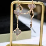 [VCA]CLOVER 5 MOTIF GRAY MOP  BRACELET - Image 4