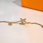 [LV]LOGO STAR MOTIF GOLD BRACELET - Image 4