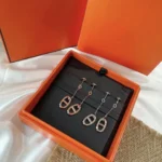 [HM]CHAINE TASSEL EARRINGS