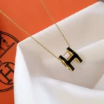[HM]HM CLIC BLACK ENAMEL GOLD NECKLACE - Image 6
