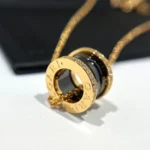 [BV]ZERO 1 BLACK CERAMIC DIAMOND GOLD NECKLACE - Image 3